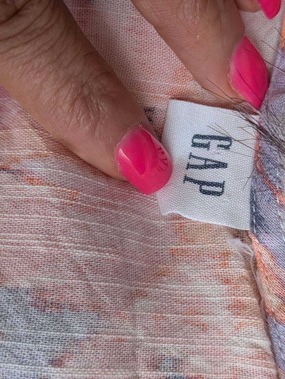 Floral Flutter-Sleeve Midi Dress in Peach Multi - Picture 4 of 9